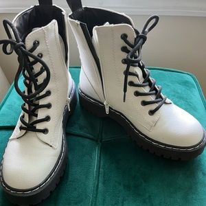 Sincerely Jules Harley Combat Boots sz 6